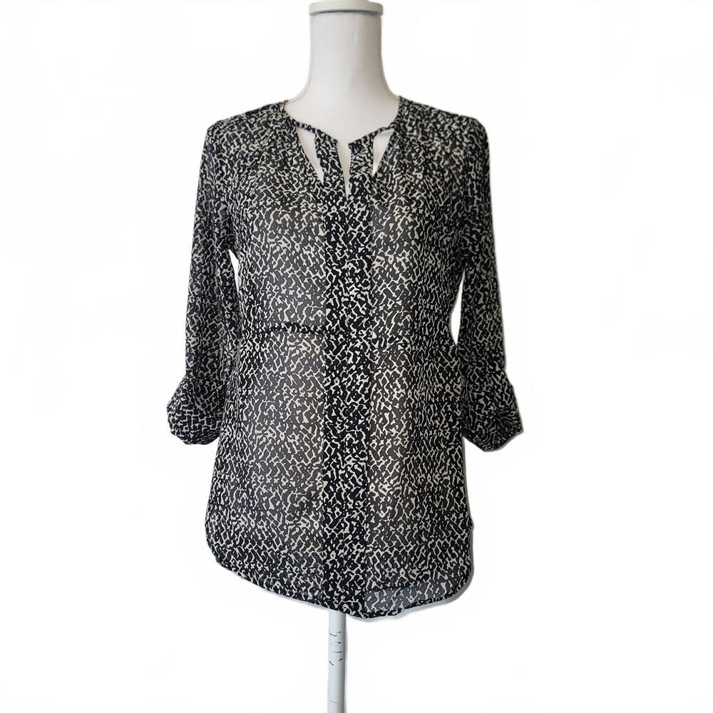 Angie Womens Sheer Cutout Slit V-neck Pullover Tunic Blouse Black White S